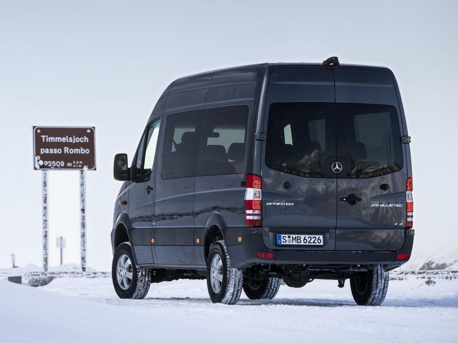  Mercedes-Benz Sprinter High Roof 4x4 2013 года  (фото 3 из 15)